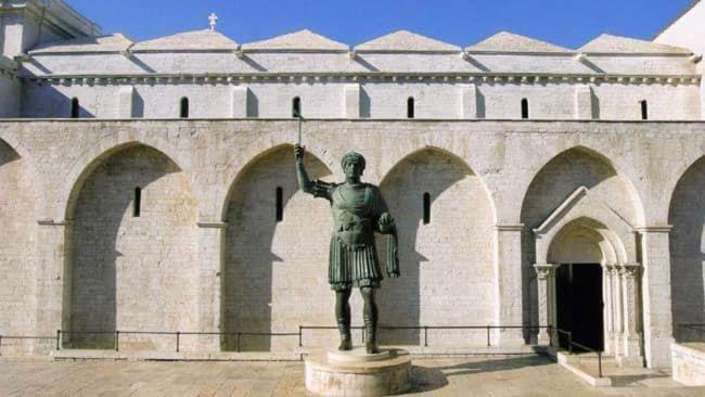 Cd Romanello Барлетта Экстерьер фото